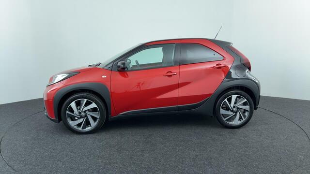 Toyota AYGO X 1.0 VVT-i MT Envy