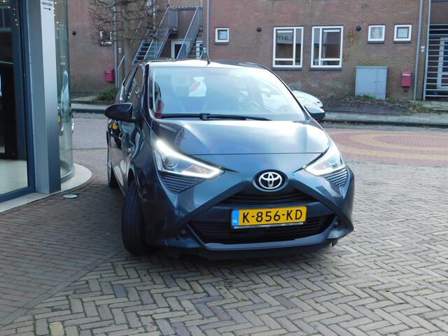 Toyota AYGO 1.0 VVT-i x-play