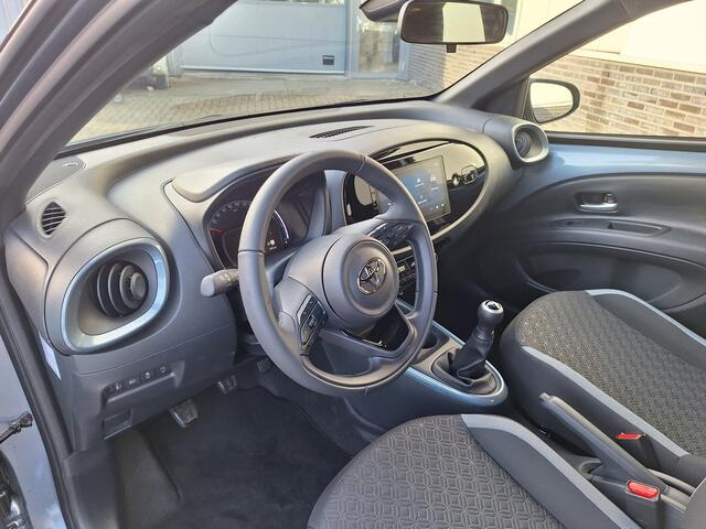 Toyota AYGO X 1.0 VVT-i MT Pulse | Applecarplay/Android auto | ECC | Ad Cruise | LMV |