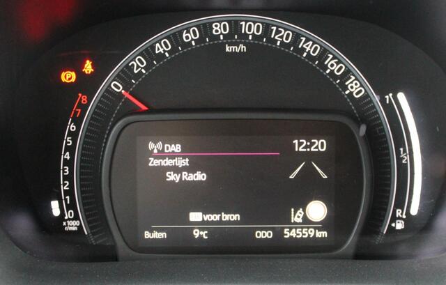 Toyota AYGO 1.0 VVT-i MT Pulse | Desing Pack | Adaptive Cruise | Android Aut