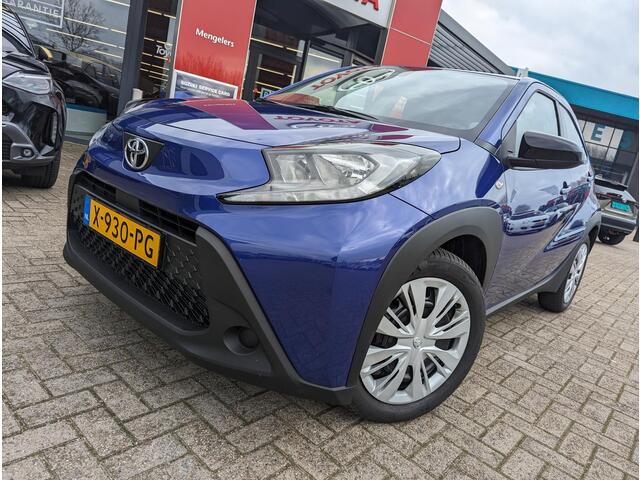 Toyota AYGO X 1.0 VVT-i MT Play Airco / Cruise Control Adaptief / Camera / All-Seasonbanden
