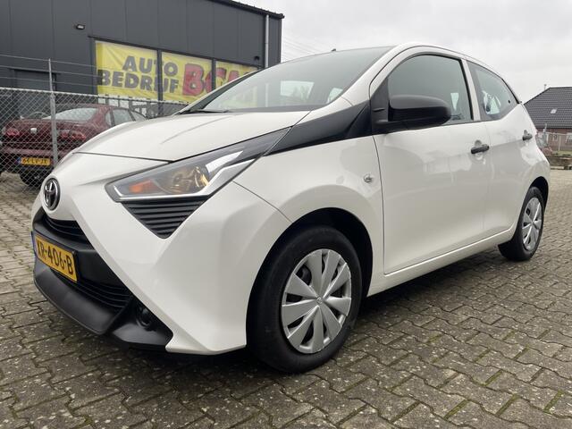 Toyota AYGO 1.0 VVT-i x-fun AIRCO