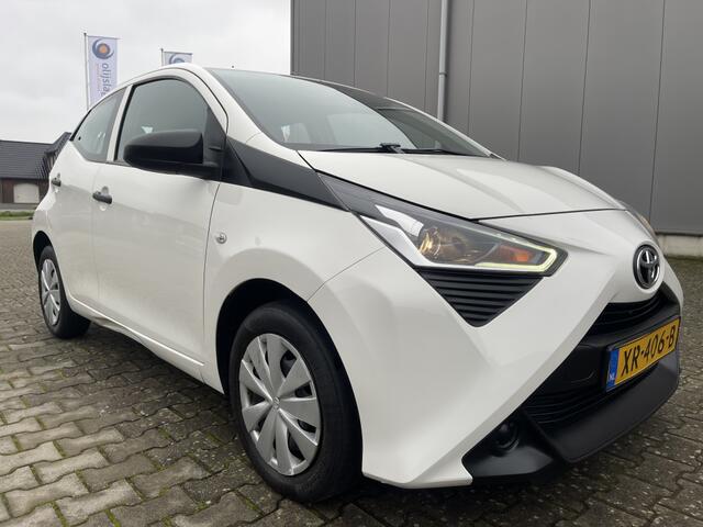 Toyota AYGO 1.0 VVT-i x-fun AIRCO