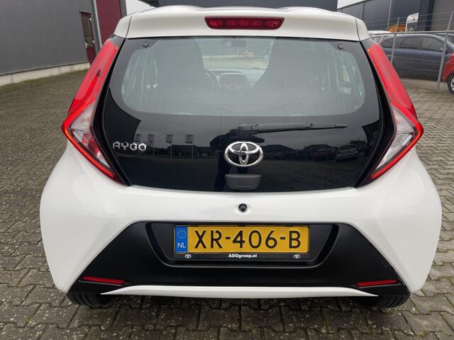 Toyota AYGO 1.0 VVT-i x-fun AIRCO