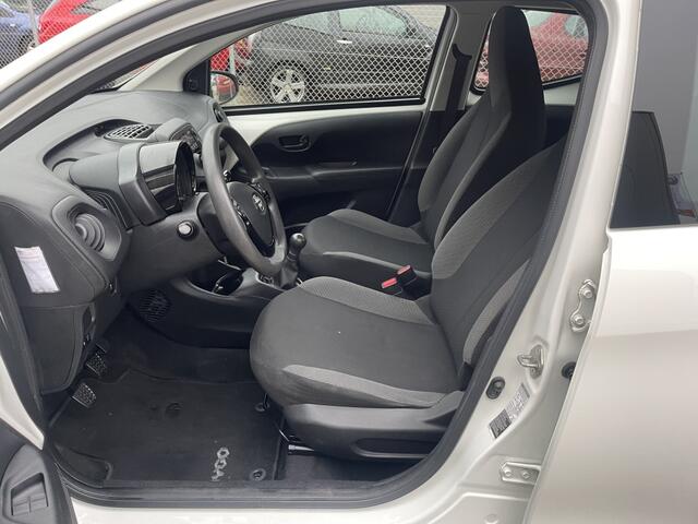 Toyota AYGO 1.0 VVT-i x-fun AIRCO