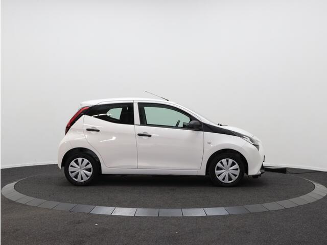Toyota AYGO 1.0 VVT-i x-fun | Airco | Radio mp3 | El. Ramen |