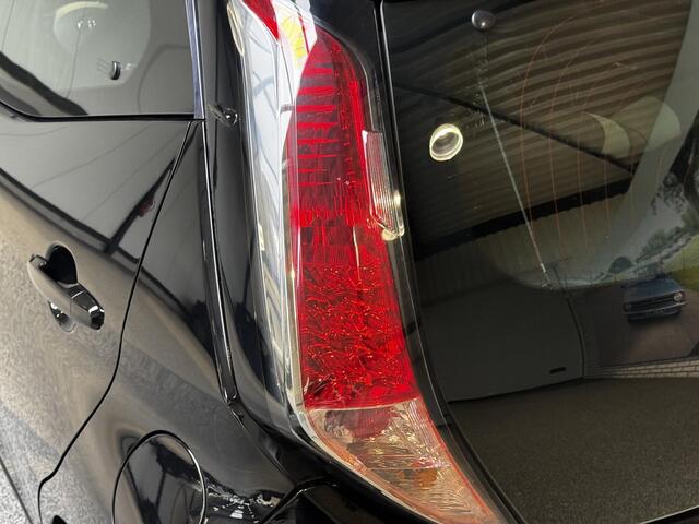 Toyota AYGO 1.0 VVT-i x-wave automaat
