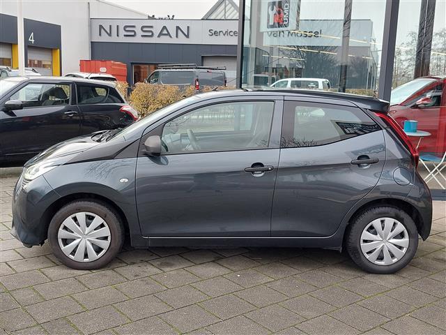 Toyota AYGO 1.0 VVT-i x-fun