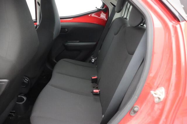 Toyota AYGO 1.0 VVT-i x-fun 5 Deurs - Airco