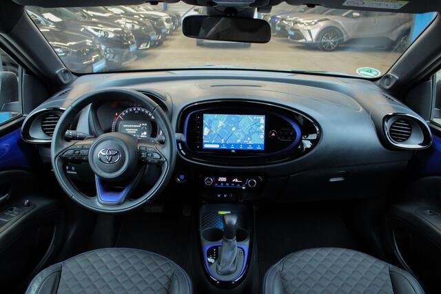 Toyota AYGO X 1.0 VVT-i S-CVT Premium |leder|automaat|BTW|camera|navi|JBL|parkeer sensoren|