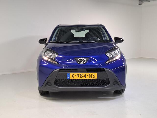 Toyota AYGO X 1.0 VVT-i MT Play | Adapt. cruise | Camera | Carplay | Airco |