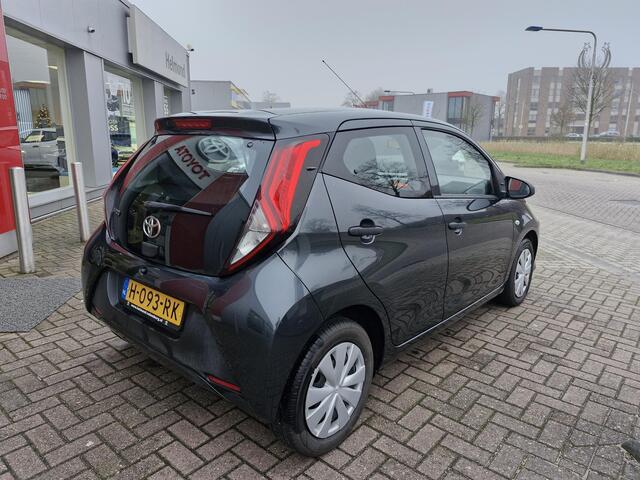 Toyota AYGO 1.0 VVT-i x-fun Nederlandse auto, dealeronderhouden, 1ste eigenaar