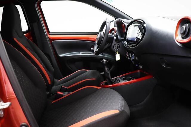 Toyota AYGO X 1.0 VVT-i MT Pulse | STOELVERWARMING | DAB | APPLE | CAMERA