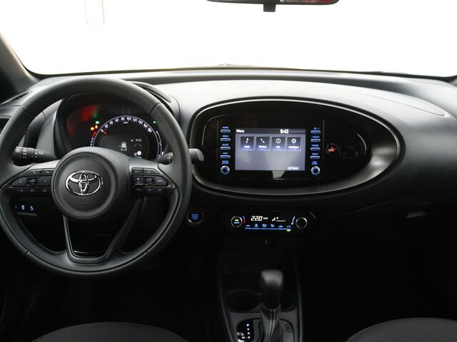 Toyota AYGO X 1.0 VVT-i S-CVT Play Limited | Cabrio-/Schuifdak | Climate Control | Apple Carplay/Android Auto | Camera | Adaptive Cruise Control |