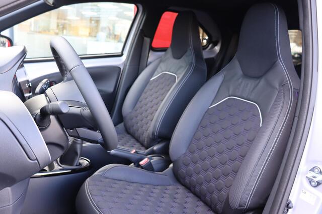 Toyota AYGO X 1.0 VVT-i MT JBL Bitone, Nieuw en uit voorraad leverbaar!