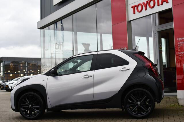 Toyota AYGO X 1.0 VVT-i MT JBL 72pk | NIEUW | Snel leverbaar | JBL audio | Unieke kleur |
