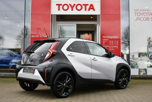Toyota AYGO X 1.0 VVT-i MT JBL 72pk | NIEUW | Snel leverbaar | JBL audio | Unieke kleur |