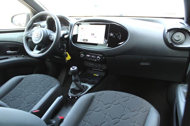 Toyota AYGO X 1.0 VVT-i MT envy 72pk | NIEUW | Snel leverbaar | Cruise Control adaptief |