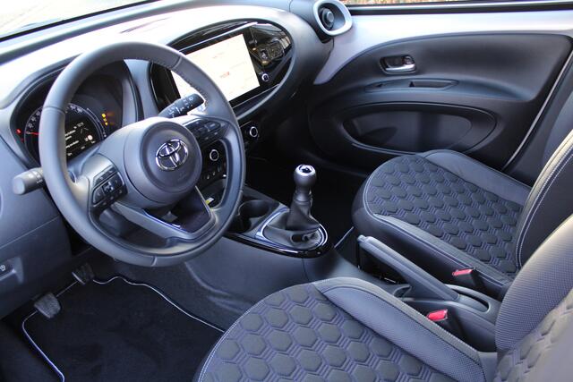 Toyota AYGO X 1.0 VVT-i MT JBL | Rijklaar | Nieuw | Uit voorraad leverbaar