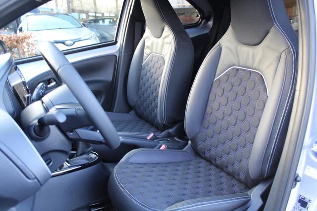 Toyota AYGO X 1.0 VVT-i MT JBL | Rijklaar | Nieuw | Uit voorraad leverbaar