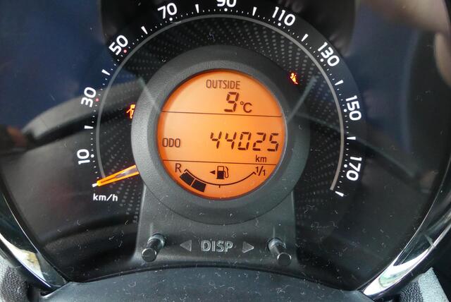 Toyota AYGO 1.0 VVT-i x 5 DEURS.AIRCO.CAMERA.APP CARPLAY.