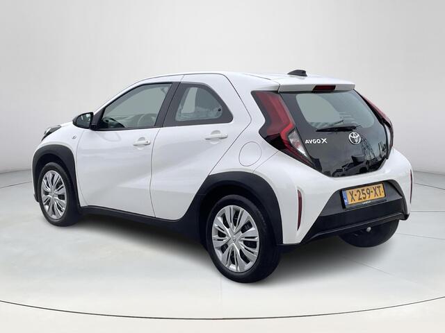 Toyota AYGO X 1.0 VVT-i MT Play **APPLE CARPLAY/ PARKEERCAMERA/ GARANTIE**