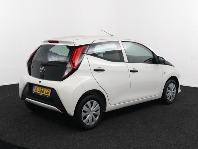 Toyota AYGO 1.0 VVT-i x-fun