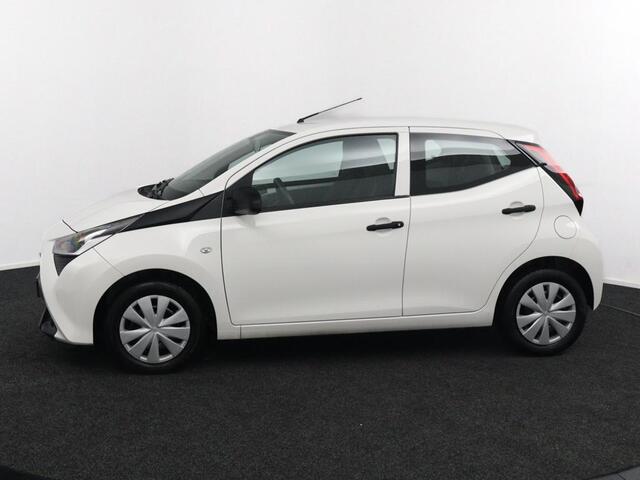 Toyota AYGO 1.0 VVT-i x-fun