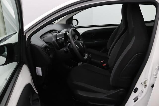 Toyota AYGO 1.0 VVT-i x-fun