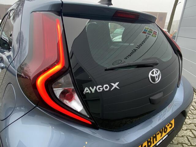 Toyota AYGO X 1.0 VVT-i MT Play