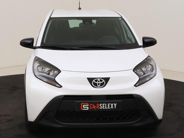 Toyota AYGO 1.0 VVT-i S-CVT Play | Adapt. Cruise | Camera | Airco | Apple Ca
