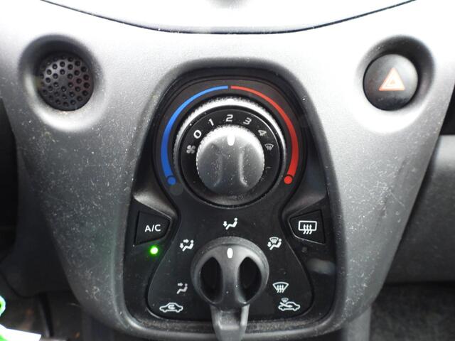Toyota AYGO 1.0 VVT-i X-Fun AIRCO!