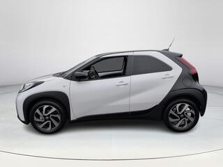 toyota-aygo-x-1.0-vvt-i-mt-pulse--