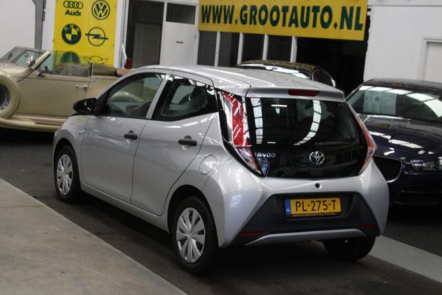 Toyota AYGO 1.0 VVT-i x-fun 63.131km NAP, Airco, Cruise control