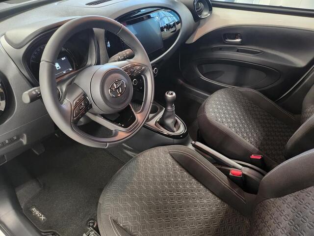 Toyota AYGO X 1.0 VVT-i MT Pulse