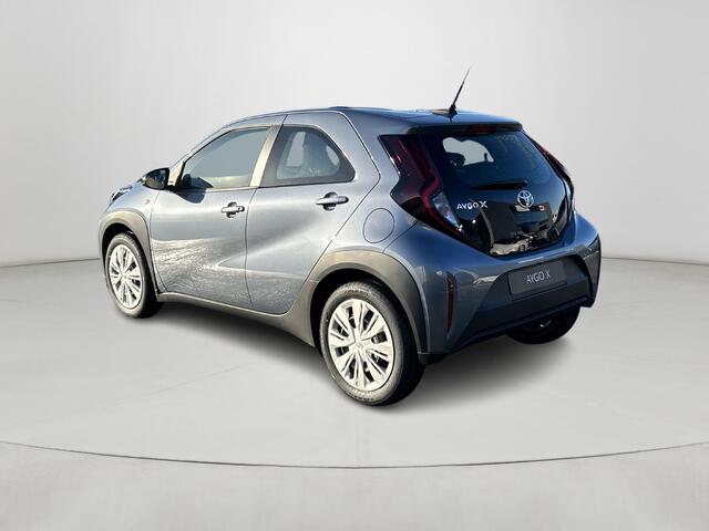 Toyota AYGO X 1.0 VVT-i S-CVT Play Toyota Aygo X 1.0 VVT-i S-CVT play **AUTOMAAT/ NIEUWE AUTO**