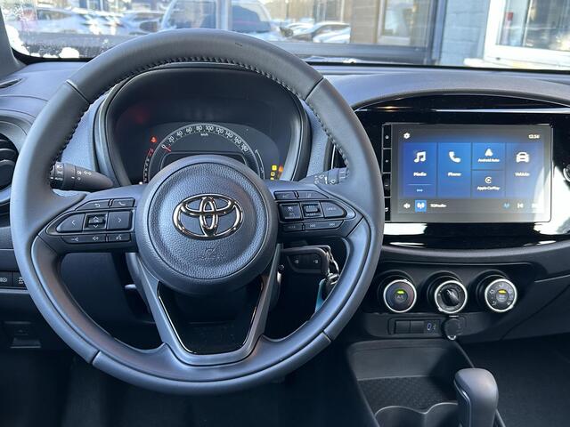 Toyota AYGO X 1.0 VVT-i S-CVT Play Toyota Aygo X 1.0 VVT-i S-CVT play **AUTOMAAT/ NIEUWE AUTO**