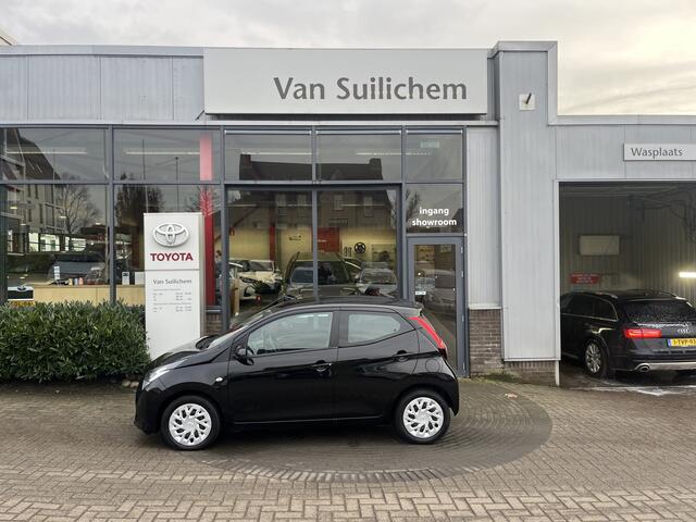 Toyota AYGO 1.0 VVT-i x-play