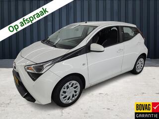 toyota-aygo-1.0-vvt-i-x-play-(73-pk