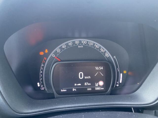 Toyota AYGO X 1.0 VVT-i MT Play