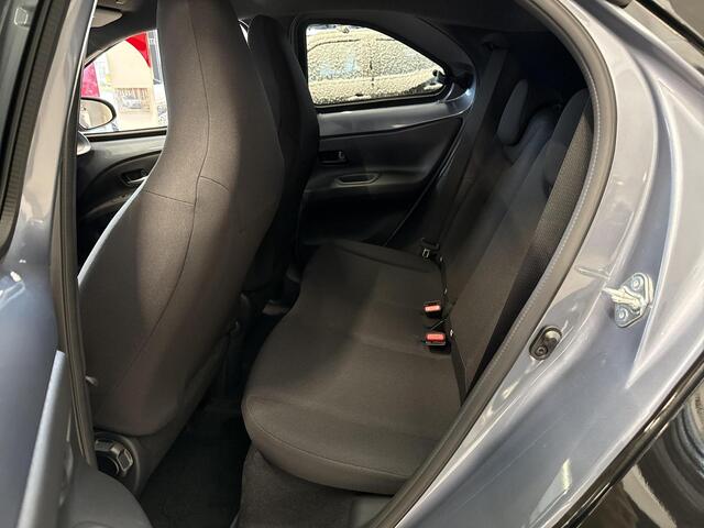 Toyota AYGO X 1.0 VVT-i MT Pulse **DESIGN PACK/ NIEUWE AUTO/ DIRECT LEVERBAAR**