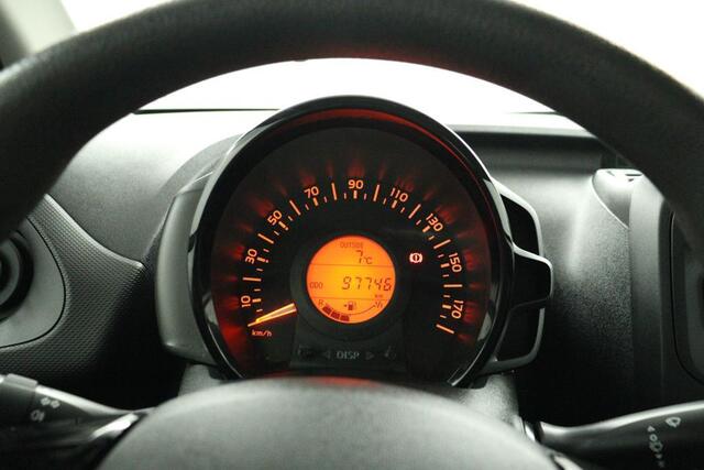 Toyota AYGO 1.0 VVT-i x-fun | Airco | Bluetooth |