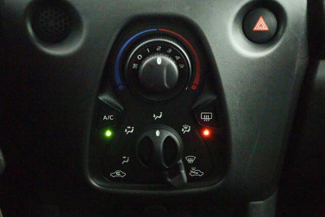 Toyota AYGO 1.0 VVT-i x-fun | Airco | Bluetooth |
