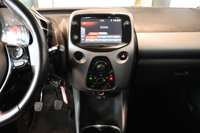 Toyota AYGO 1.0 VVT-i x-play limited Airco Cruise control 1e Eigenaar Apple carplay Camera Inruil mogelijk