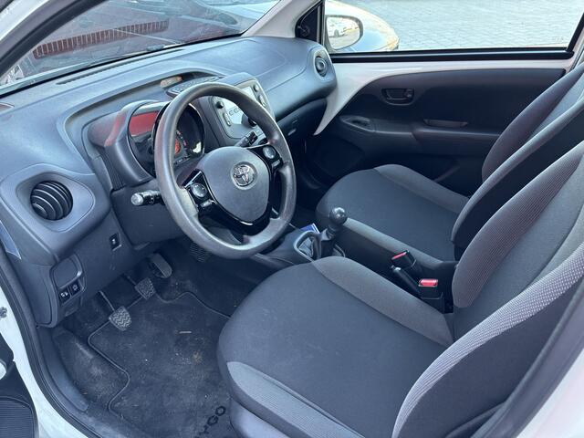 Toyota AYGO 1.0 VVT-i x-fun AIRCO / BLUETOOTH / ELEK RAMEN / NL-AUTO