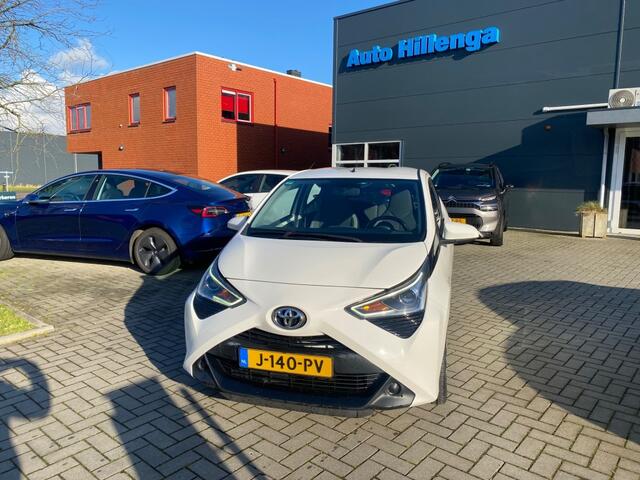 Toyota AYGO 1.0 VVT-i x-play