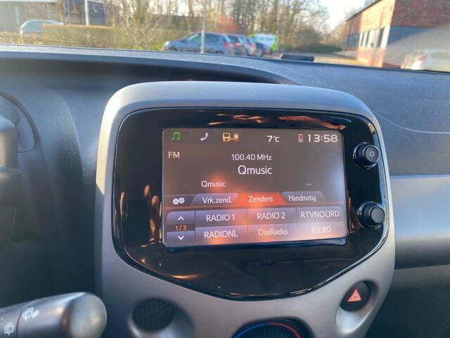 Toyota AYGO 1.0 VVT-i x-play