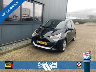 toyota-aygo-1.0-vvt-i-x-play-5-drs.