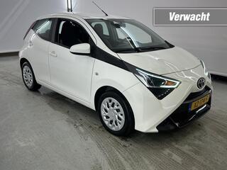 toyota-aygo-1.0-vvt-i-x-play-5-drs-
