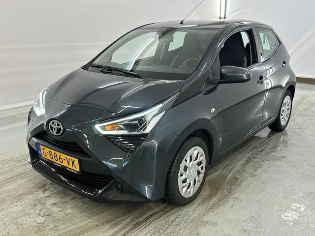Toyota AYGO 1.0 VVT-I X-PLAY LTD 5-DRS LUXE UITVOERING!
